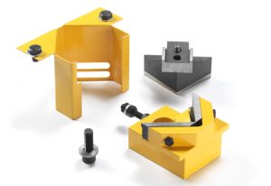 Triangular notching equipment for Microcrop