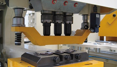 geka-usa-cnc-line-alfa-flat-bars-angles-horizontal-punching-unit geka-usa-cnc-line-alfa-flat-bars-angles-horizontal-punching-unit