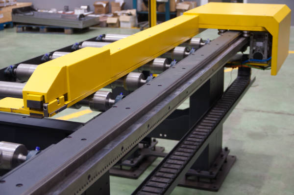 Input conveyor unit